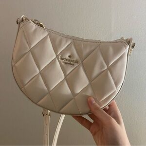 kate spade white and gold hand bag